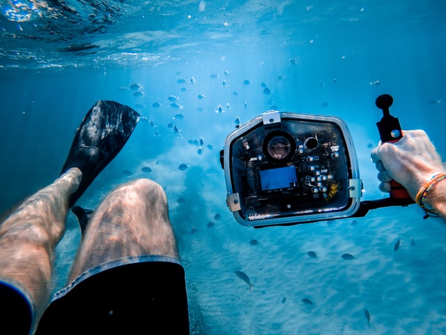 Hiring an Underwater Photographer and How to Choose the Best