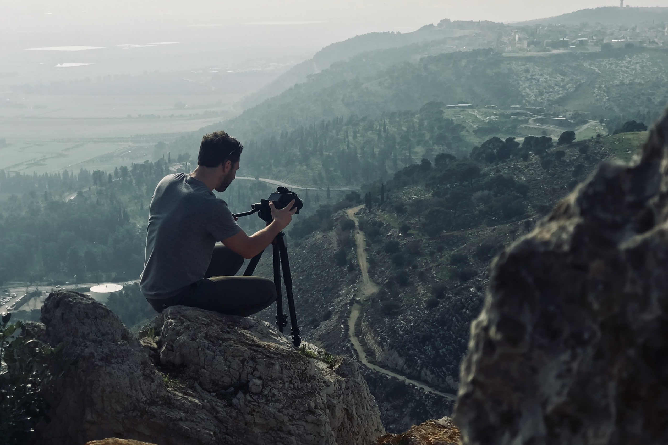 The Complete Guide to Hiring Landscape Photographer