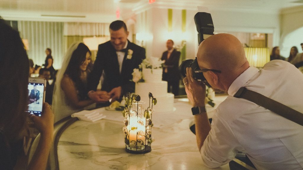 hiring Wedding Photographer