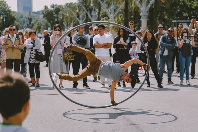 The Best Guide to Become a Hoop Dancer