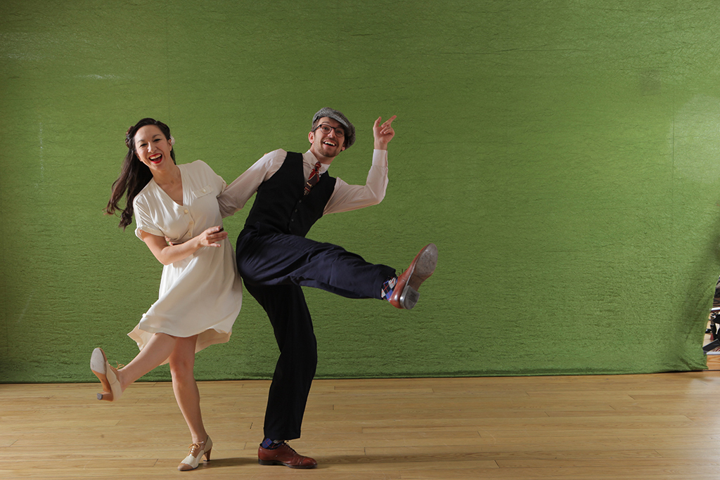 How to Become a Swing Dancer Expert