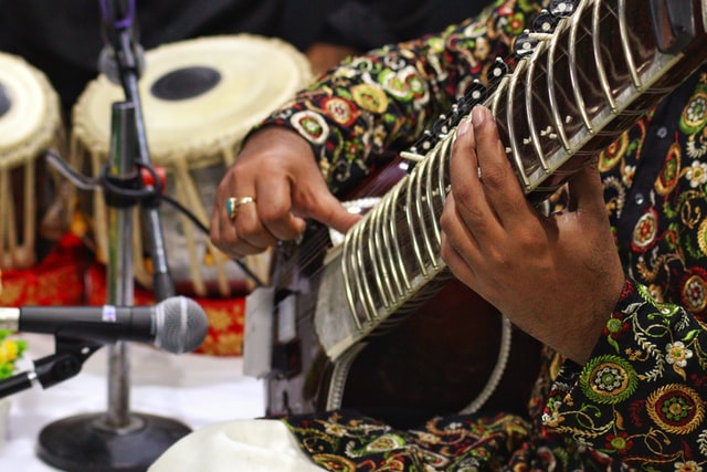 The Best Guide To Hire A Sitarist Musician