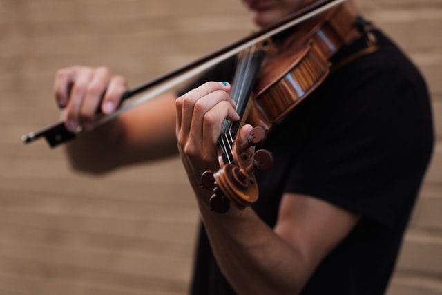 Hire A Violist Musician