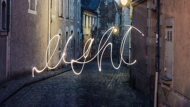 Become A Light Calligraphy Specialist